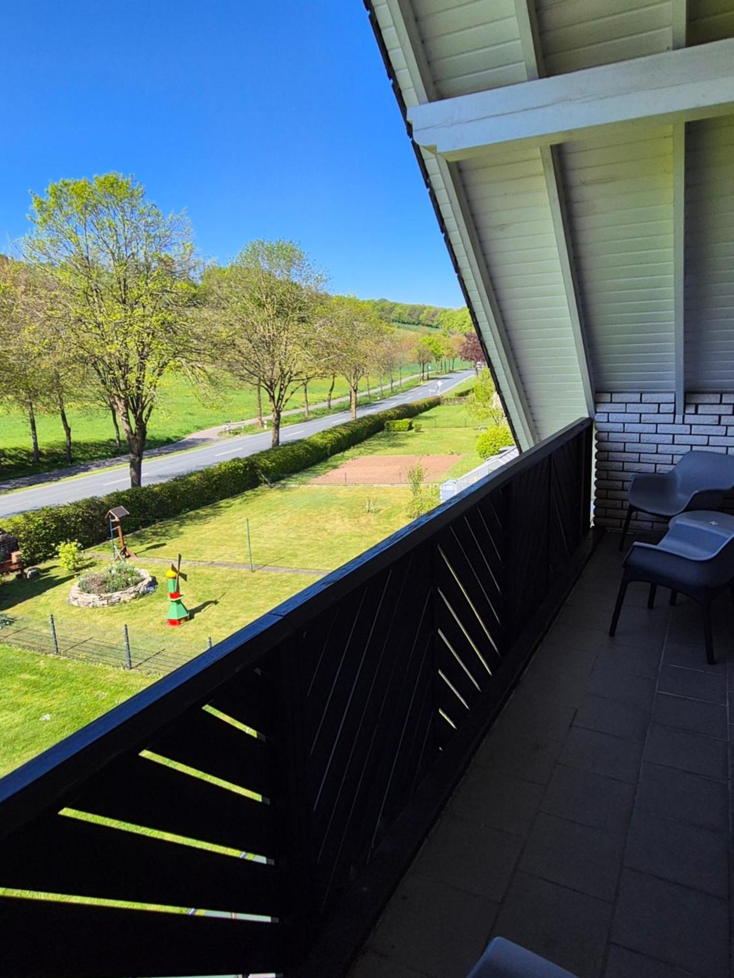 Ferienwohnung Am Fusse Des Eggegebirges Bad Driburg Esterno foto